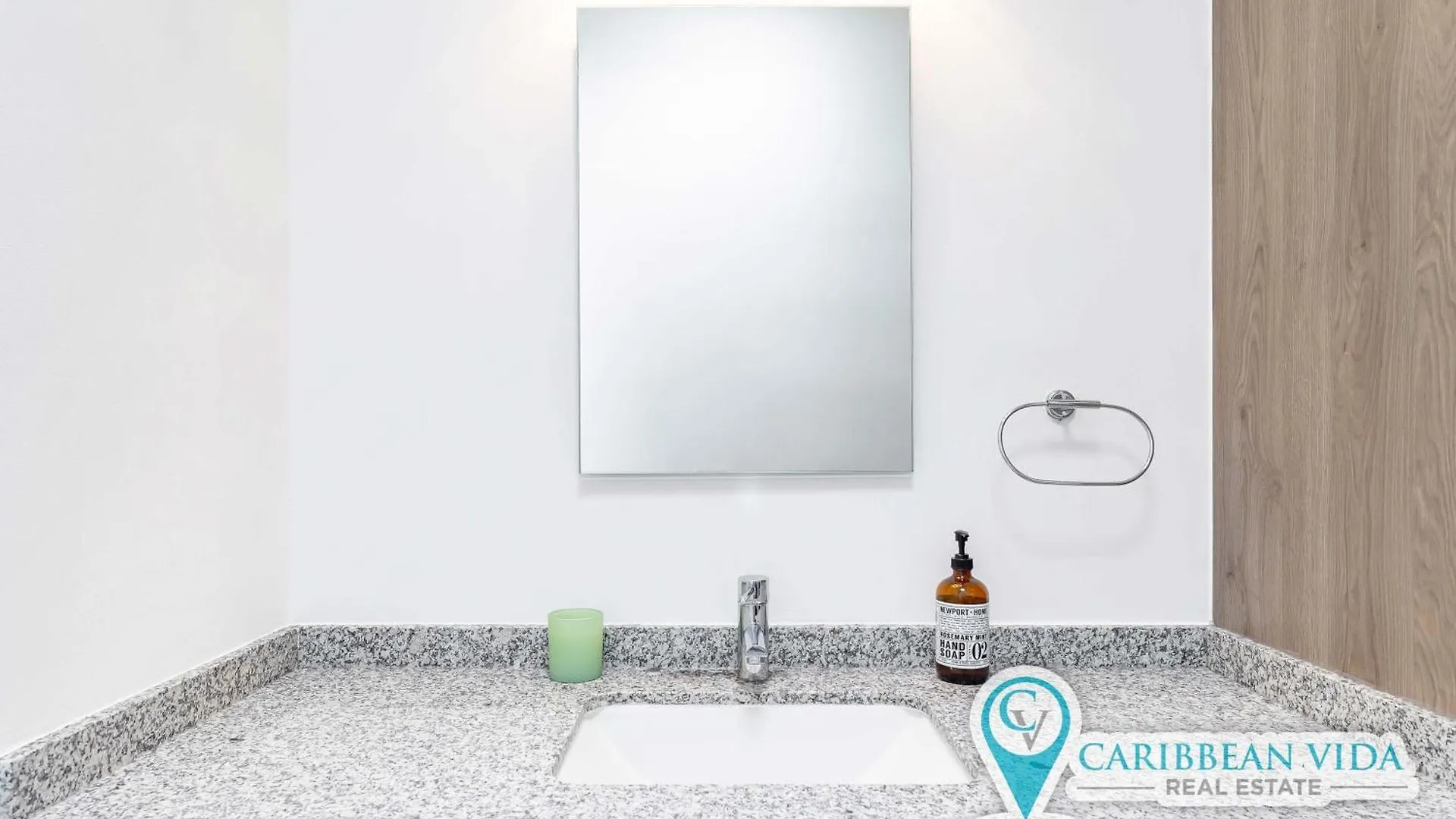 Stylish & Bright Contemporary 3Bd I Pool! Villa Playa del Carmen Holiday home