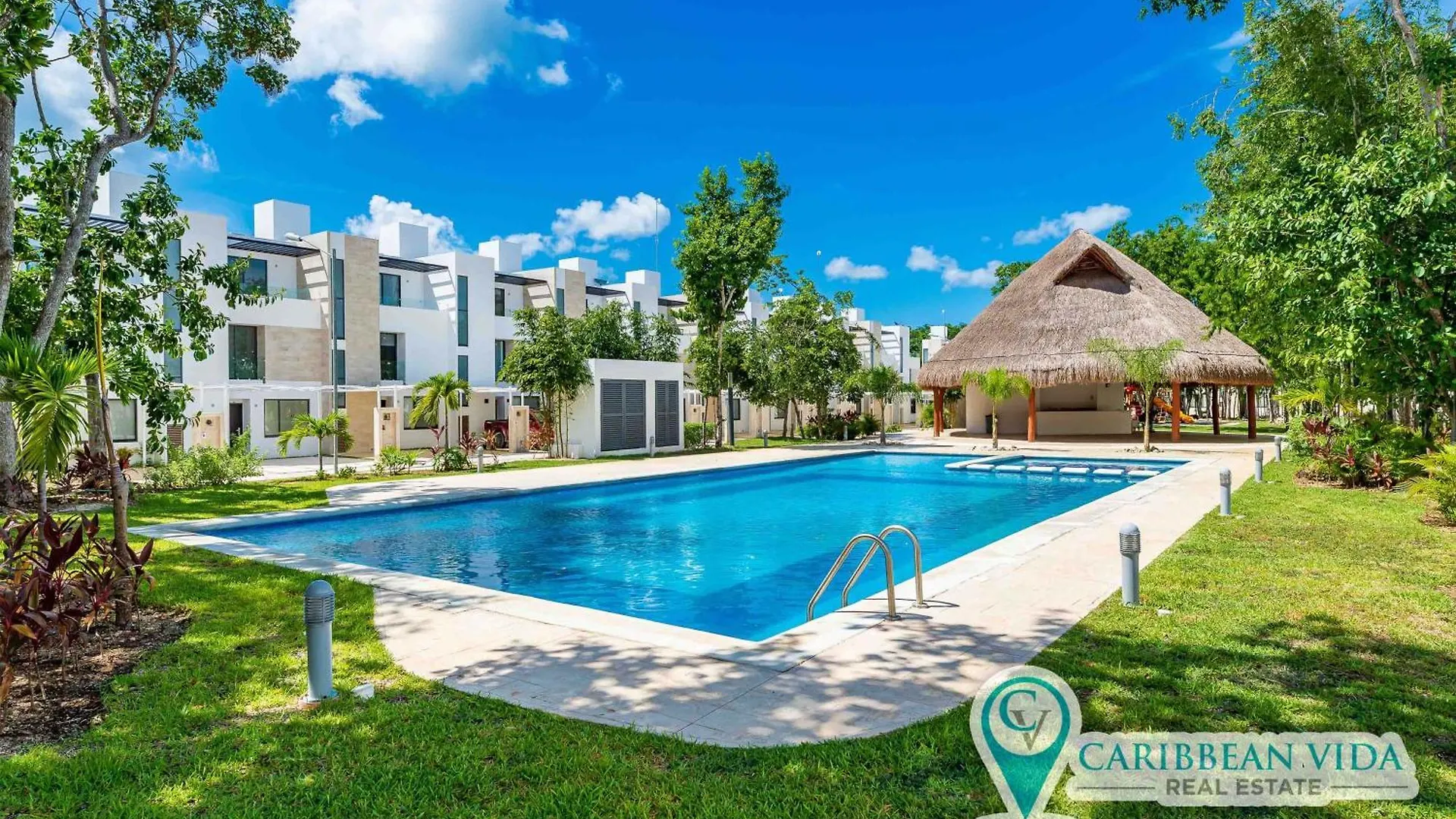 Stylish & Bright Contemporary 3Bd I Pool! Villa Playa del Carmen